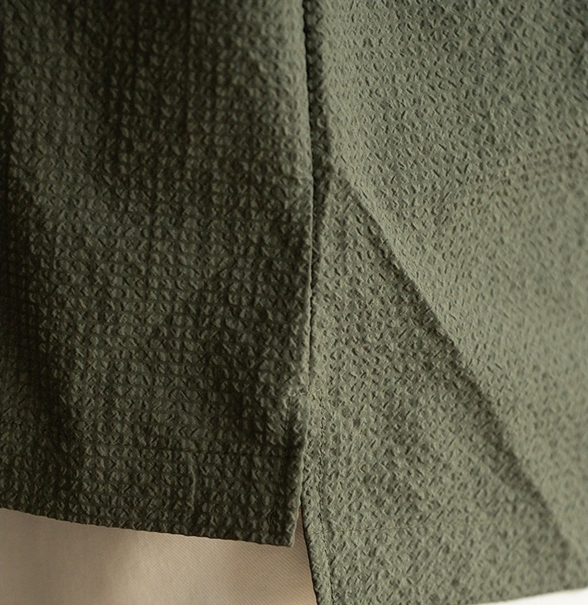 Awa Seersucker Polo Shirt in Green, detail close-up