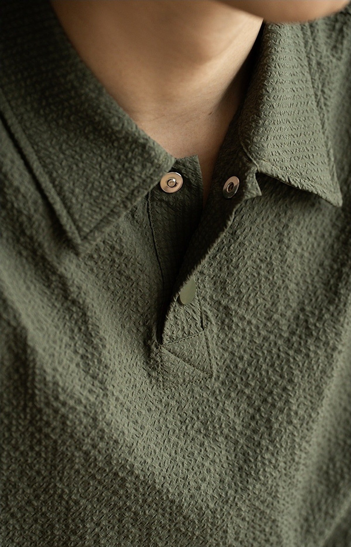 Awa Seersucker Polo Shirt in Green, detail close-up