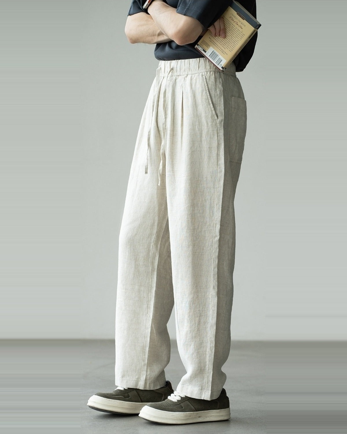 Natsu Linen Drape Pants in Cream, side view