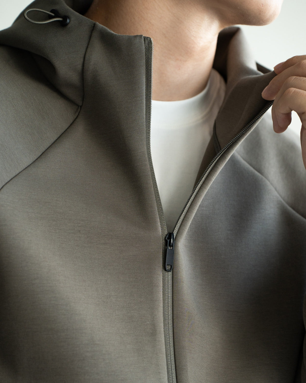 Yawaragi Cotton Zip Hoodie in Olive, detail close-up