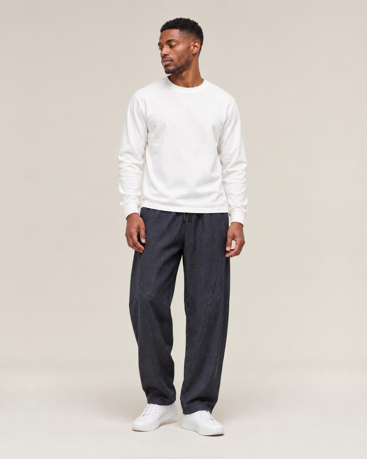 Yutori Linen Harem Pants in Blue, full-length front view